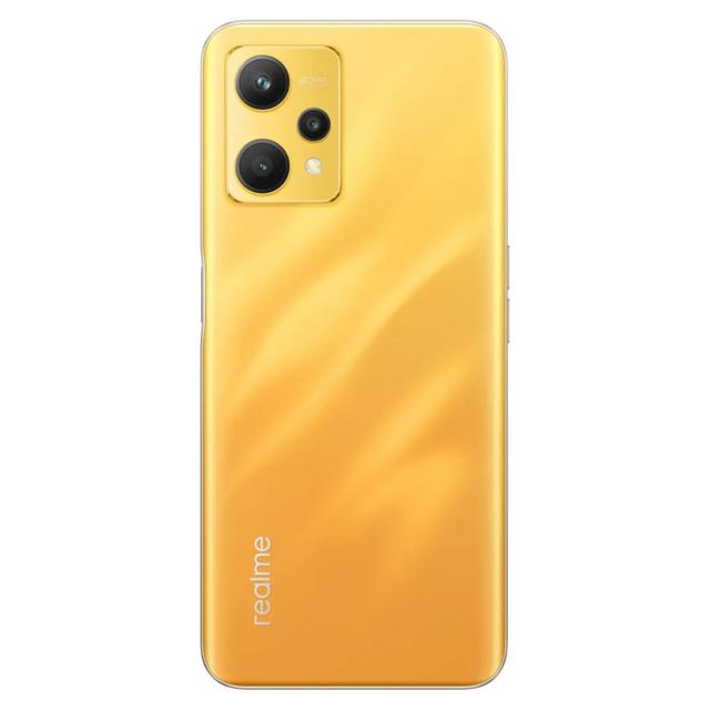 Realme Q5 back view