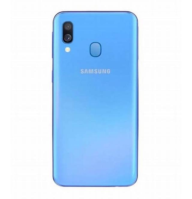 Samsung Galaxy A40 back view