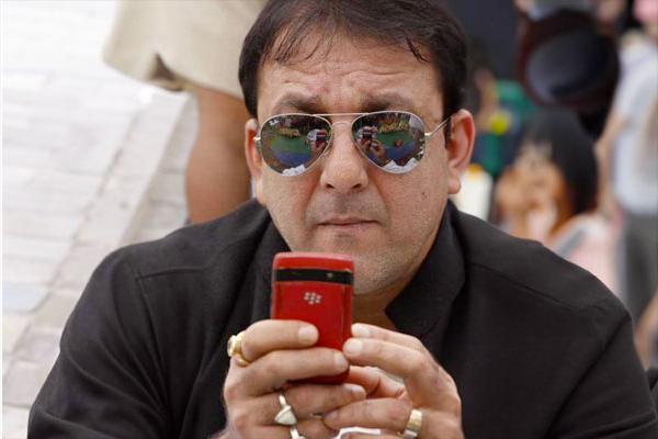 Smartphone Brands Used By Celebrities Sanjay Dutt – BlackBerry