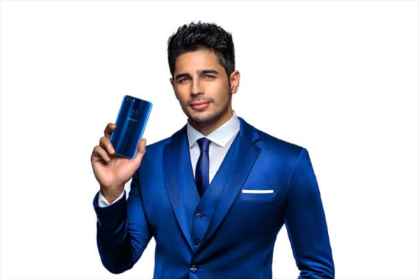 Phone used by Sidharth Malhotra - Oppo/Vivo