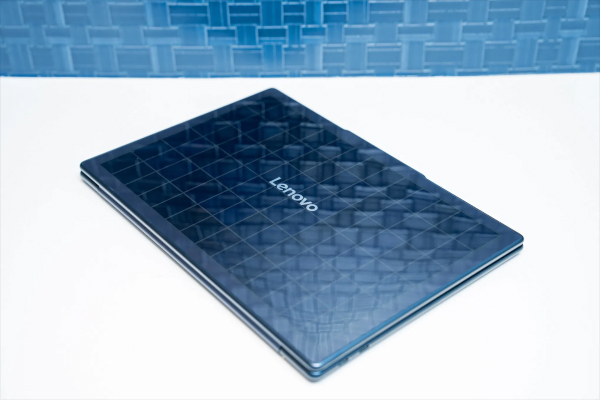 Lenovo Solar powered Yoga Laptop